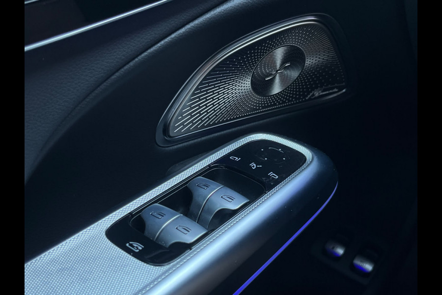 Mercedes-Benz E-Klasse Estate 300 e AMG Line night pakket hyperscreen