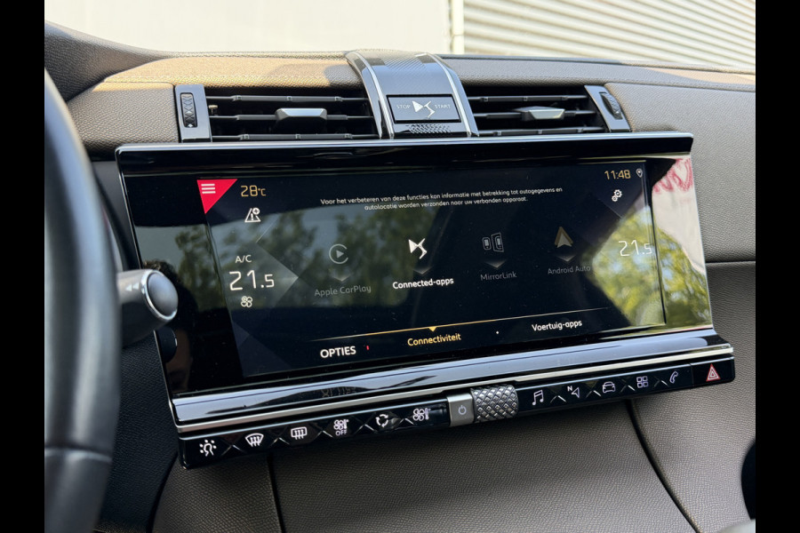 DS 7 Crossback BWJ 2020 | 1.2T 131 PK Executive PANO DAK | | CAMERA | CLIMA | CRUISE | NAVI | CARPLAY | PDC | LMV | PRIV. GLAS | MULTIFUNCT. STUUR
