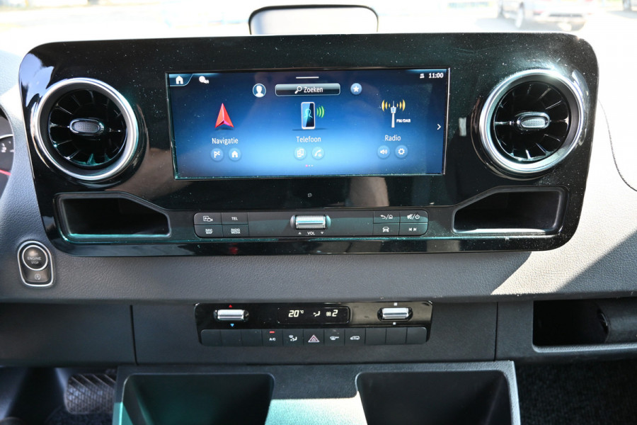 Mercedes-Benz Sprinter 317 CDI L2H2 Pro HD LED, Geveerde stoel, Navigatie met camera