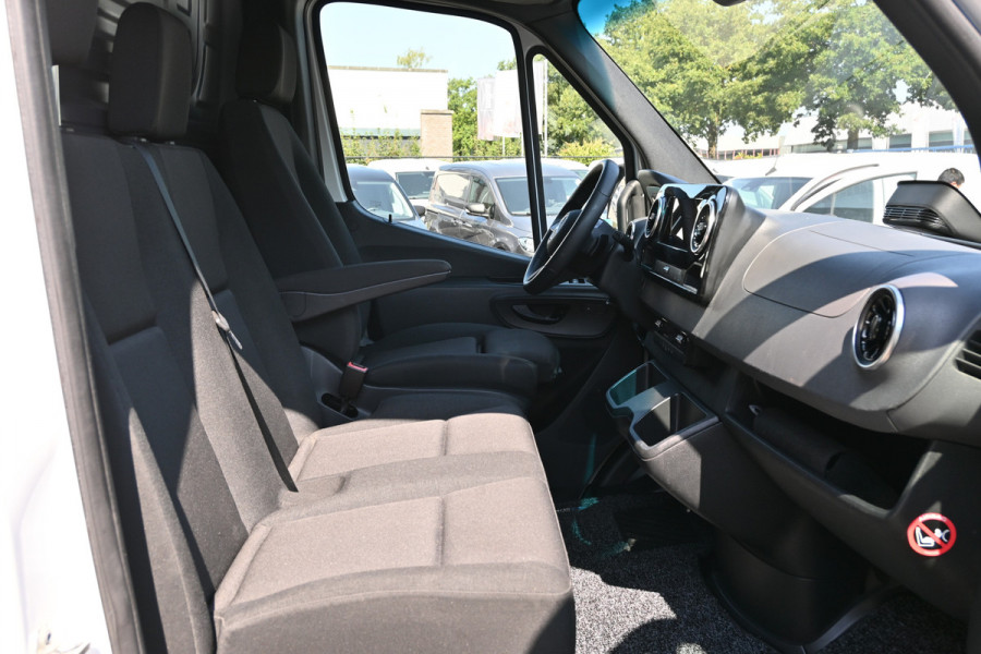 Mercedes-Benz Sprinter 317 CDI L2H2 Pro HD LED, Geveerde stoel, Navigatie met camera