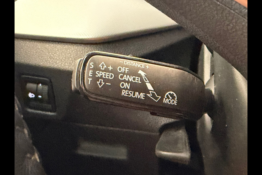 Škoda Kamiq 1.0 TSI Ambition DSG KEYLESS-GO CLIMATE CONTROL ACC NAVIGATIE PDC VIRTUAL COCKPIT
