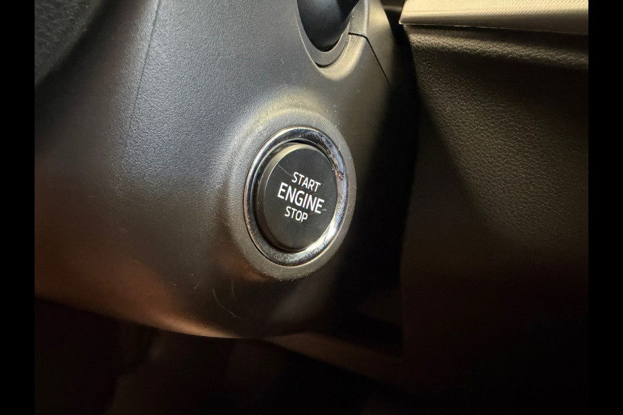 Škoda Kamiq 1.0 TSI Ambition DSG KEYLESS-GO CLIMATE CONTROL ACC NAVIGATIE PDC VIRTUAL COCKPIT