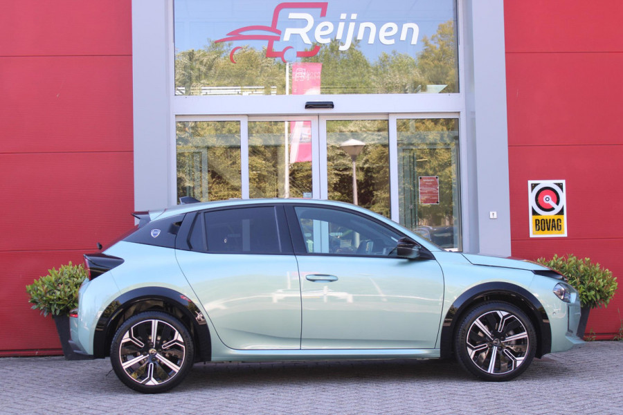 Lancia Ypsilon 1.2 Hybrid 110PK AUTOMAAT LX | CAMERA VOOR + ACHTER | PARKEERSENSOREN VOOR + ACHTER | DRIVE PACK: ADAPTIVE CRUISE CONTROL/DODEHOEK DETECTIE/ELEKTRISCH INKLAPBARE BUITENSPIEGELS/SPROTIEF STUURWIEL | SFEER VERLICHTING | CLIMATE CONTROL | DRAADLOZE APPLE CARPLAY/ANDROID AUTO | DRAADLOZE TELEFOONLADER | 17"  LICHTMETALEN VELGEN "DIAMOND CUT" | WIELKASTEN "GLOSSY BLACK" | PRIVACY GLAS ACHTER | PREMIUM STOELBEKLEDING "GRIGIO ANTRACITE" | KLEUR: "VERDER GIADA" |