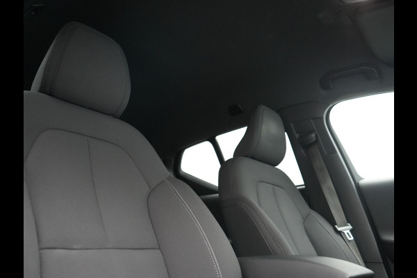 Volvo XC40 Recharge Twin Core 78 kWh 408pk Dealer O.H. | Warmtepomp | Camera | Stoelen & Stuur Verwarmd | Google Assistent | Apple Carplay | Cruise Control | DAB | Virtual Cockpit |