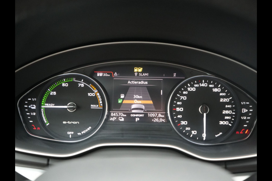 Audi Q5 55 TFSI e S Line PHEV 367pk Dealer O.H. | Voorstoelen Verwarmd | Apple Carplay | Keyless Entry | Drive Select | Cruise Control | DAB | 18"L.M | Navigatie | Plug In Hybrid |