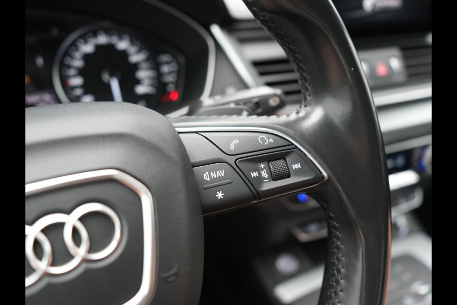 Audi Q5 55 TFSI e S Line PHEV 367pk Dealer O.H. | Voorstoelen Verwarmd | Apple Carplay | Keyless Entry | Drive Select | Cruise Control | DAB | 18"L.M | Navigatie | Plug In Hybrid |