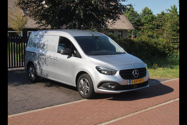 Mercedes-Benz Citan 112 CDI L2 Pro | 3 persoons | Camera | Trekhaak | Automaat | Apple Carplay | Navi | Cruise Control |