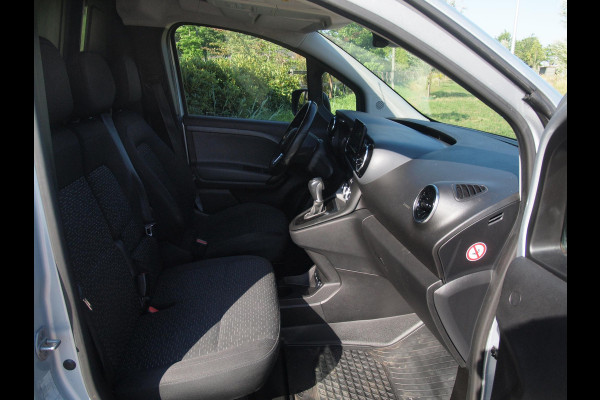 Mercedes-Benz Citan 112 CDI L2 Pro | 3 persoons | Camera | Trekhaak | Automaat | Apple Carplay | Navi | Cruise Control |