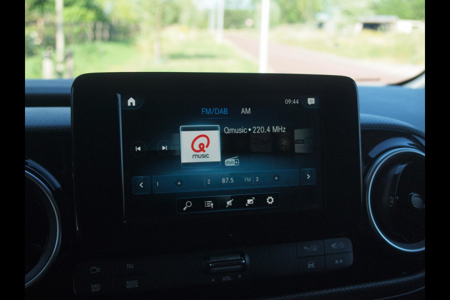 Mercedes-Benz Citan 112 CDI L2 Pro | 3 persoons | Camera | Trekhaak | Automaat | Apple Carplay | Navi | Cruise Control |