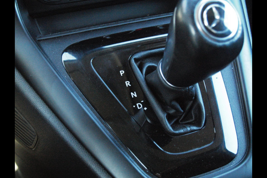 Mercedes-Benz Citan 112 CDI L2 Pro | 3 persoons | Camera | Trekhaak | Automaat | Apple Carplay | Navi | Cruise Control |