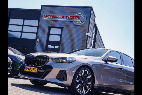 BMW i5 EDrive40 84 kWh | Bowers & Wilkins | Head Up Display | Stoelverkoeling | 360 Camera | AR Camera | Elektrisch trekhaak