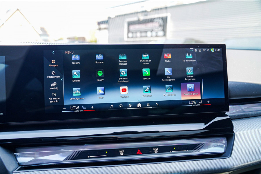 BMW i5 EDrive40 84 kWh | Bowers & Wilkins | Head Up Display | Stoelverkoeling | 360 Camera | AR Camera | Elektrisch trekhaak