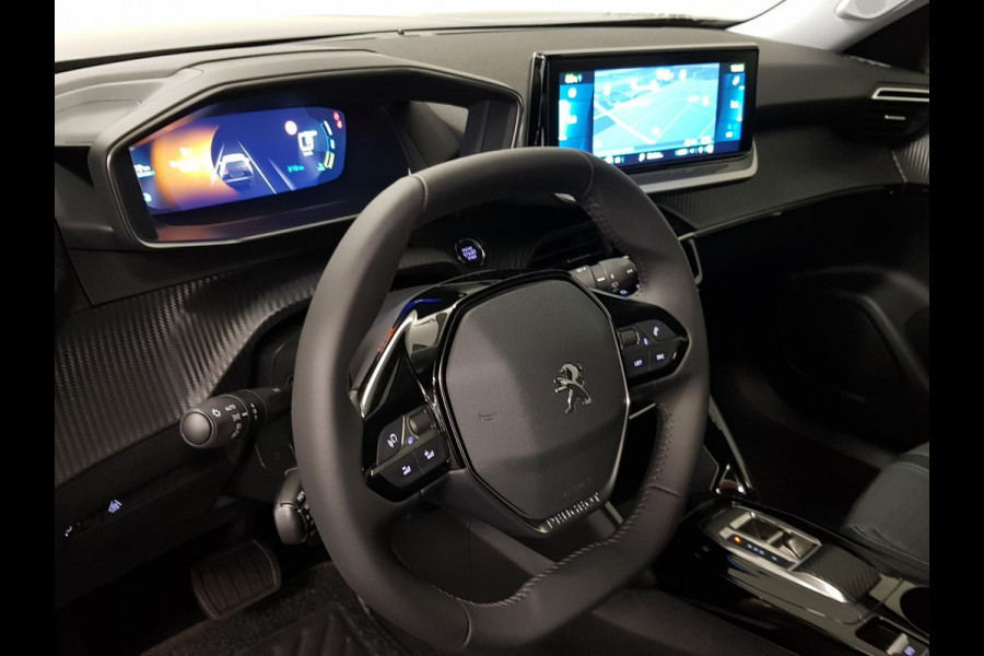 Peugeot e-2008 EV Allure Pack 50 kWh Navigatie Climate control 3D Digitale cockpit Camera Lichtmetalen Velgen