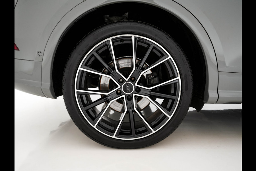 Audi Q5 55 TFSI S-Line Competition Quattro (Plug-In) Aut. *PANO | LEATHER | FULL-LED | HEATED-SPORTSEATS | KEYLESS | CAMERA | NAVI-FULLMAP | PRIVACY-GLASS | DIGI-COCKPIT | CRUISE-ADPAPTIVE | DAB | 21"ALU*