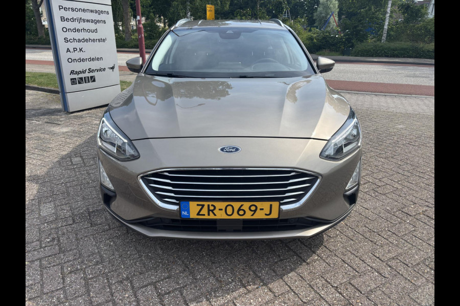 Ford FOCUS Wagon 1.5 EcoBoost Titanium Business elektrisch wegklapbare trekhaak