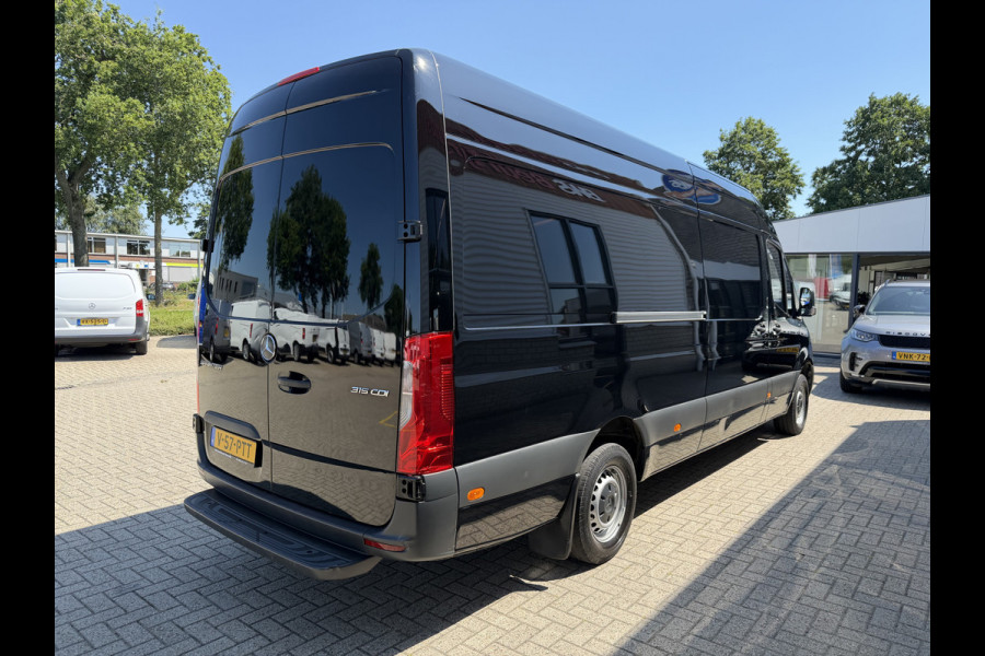 Mercedes-Benz Sprinter 315 1.9 CDI L3H2 / vaste prijs rijklaar € 28.950 ex btw / euro 6 / bpm vrij / lease vanaf € 473 / cruise en climate control / Apple Carplay Android Auto
