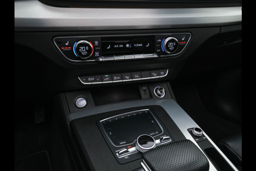 Audi Q5 55 TFSI S-Line Competition Quattro (Plug-In) Aut. *PANO | LEATHER | FULL-LED | HEATED-SPORTSEATS | KEYLESS | CAMERA | NAVI-FULLMAP | PRIVACY-GLASS | DIGI-COCKPIT | CRUISE-ADPAPTIVE | DAB | 21"ALU*