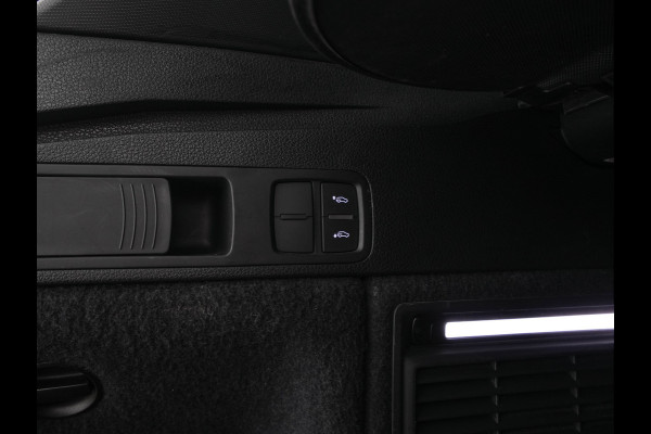 Audi Q5 55 TFSI S-Line Competition Quattro (Plug-In) Aut. *PANO | LEATHER | FULL-LED | HEATED-SPORTSEATS | KEYLESS | CAMERA | NAVI-FULLMAP | PRIVACY-GLASS | DIGI-COCKPIT | CRUISE-ADPAPTIVE | DAB | 21"ALU*