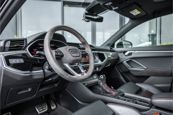 Audi RSQ3 Sportback TFSI - Maxton | Panorama | B&O | Carbon | 360 Camera