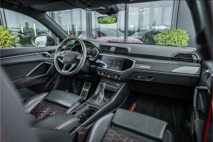 Audi RSQ3 Sportback TFSI - Maxton | Panorama | B&O | Carbon | 360 Camera