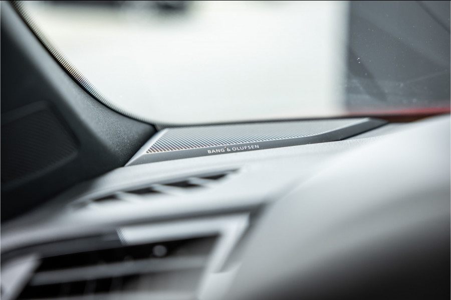Audi RSQ3 Sportback TFSI - Maxton | Panorama | B&O | Carbon | 360 Camera