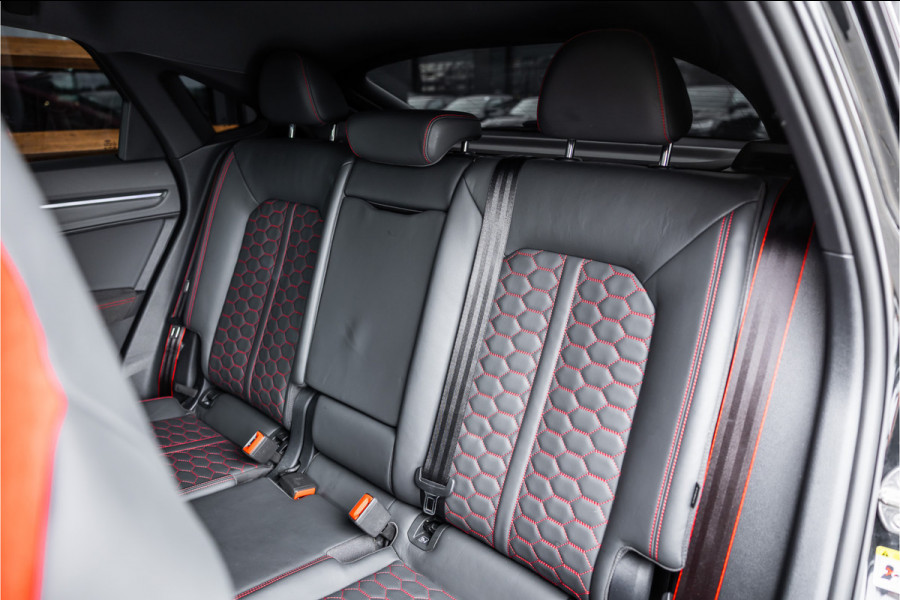 Audi RSQ3 Sportback TFSI - Maxton | Panorama | B&O | Carbon | 360 Camera