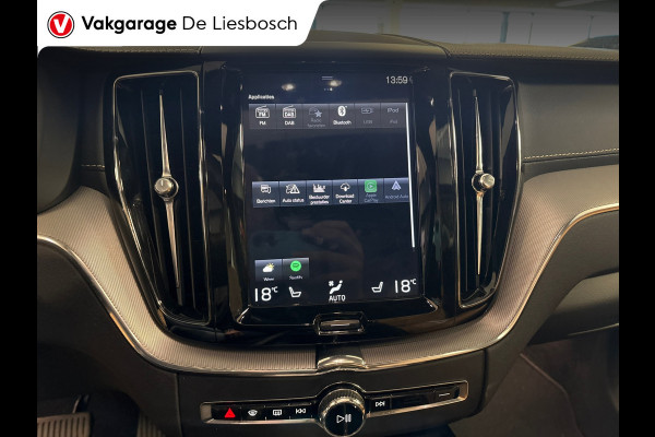 Volvo XC60 2.0 T8 Twin Engine AWD Momentum Pro / inscription / pano / trekhaak / leder / carplay