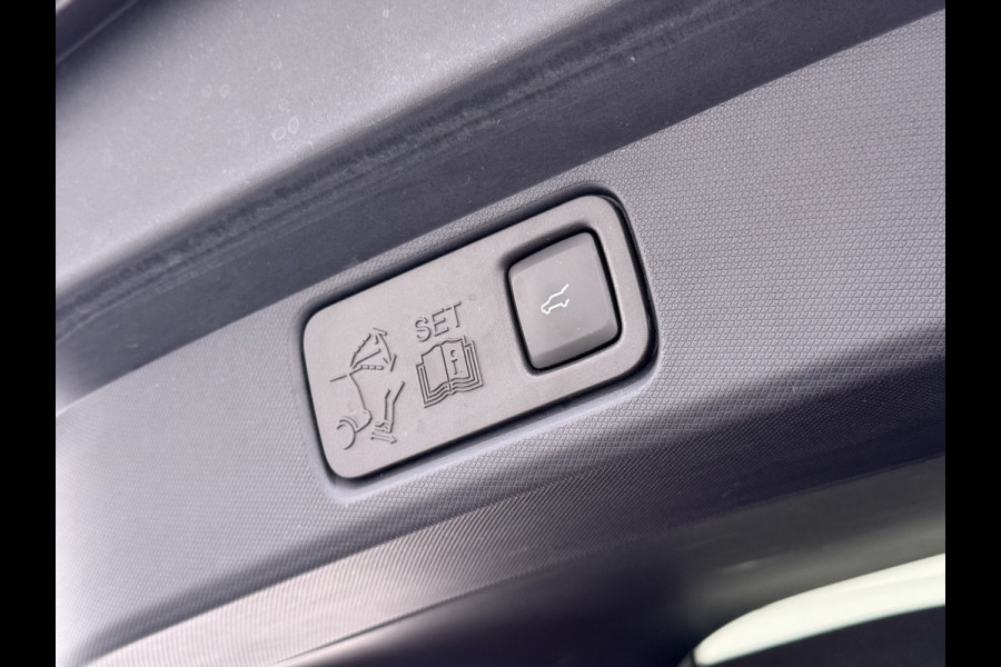 Ford Mustang Mach-E AWD 75kWh Trekhaak Techn.Plus Panoramadak 360°Camera Adap.Cruise B&O®-Hifi Leder+Memory Stoel+Stuurverwarming Elek.Stoele Keyless Android Auto Apple Carplay Elek.Achterklep Lmv 19" DAB Bluetooth Led 1e Eigenaar Origineel Nederlandse Auto Dealeronderhouden