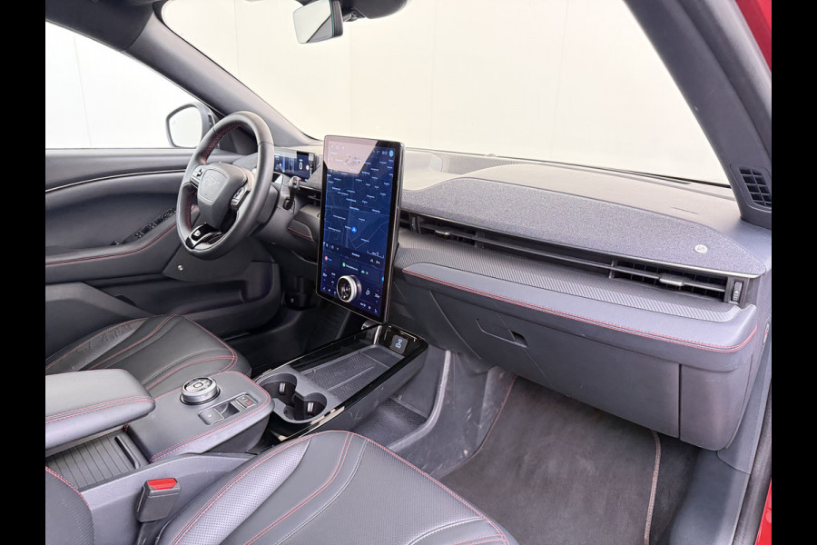 Ford Mustang Mach-E AWD 75kWh Trekhaak Techn.Plus Panoramadak 360°Camera Adap.Cruise B&O®-Hifi Leder+Memory Stoel+Stuurverwarming Elek.Stoele Keyless Android Auto Apple Carplay Elek.Achterklep Lmv 19" DAB Bluetooth Led 1e Eigenaar Origineel Nederlandse Auto Dealeronderhouden