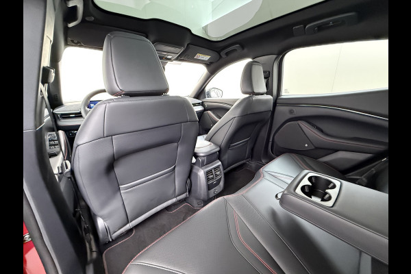 Ford Mustang Mach-E AWD 75kWh Trekhaak Techn.Plus Panoramadak 360°Camera Adap.Cruise B&O®-Hifi Leder+Memory Stoel+Stuurverwarming Elek.Stoele Keyless Android Auto Apple Carplay Elek.Achterklep Lmv 19" DAB Bluetooth Led 1e Eigenaar Origineel Nederlandse Auto Dealeronderhouden