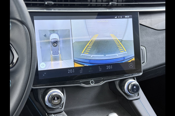 Lynk & Co 01 1.5T PHEV AUT-7 261pk Pano-Schuifdak Lmv 20" 360°Camera Apple Carplay Android Auto Adap.Cruise Navi Pdc Ecc Keyless Led Plug-In  Elek.Memory.Stoel File assistent Dodehoek detector Elektrisch bedienbare achterklep Rijstrooksensor Wifi Verkeersbord detectie Origineel Nederlandse Auto
