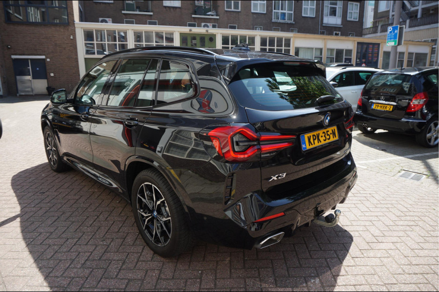 BMW X3 xDrive30e High Executive M-SPORT | Trekhaak | Panoramadak | Adaptive + Lane | BTW auto | Apple Carplay |