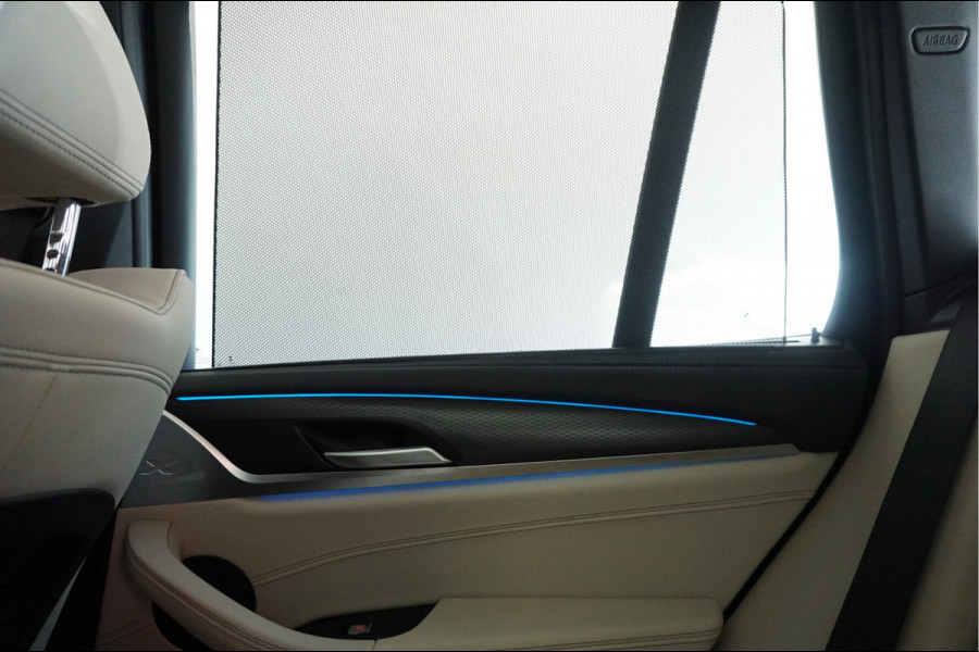 BMW X3 xDrive30e High Executive M-SPORT | Trekhaak | Panoramadak | Adaptive + Lane | BTW auto | Apple Carplay |
