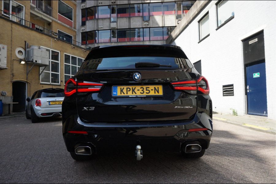 BMW X3 xDrive30e High Executive M-SPORT | Trekhaak | Panoramadak | Adaptive + Lane | BTW auto | Apple Carplay |