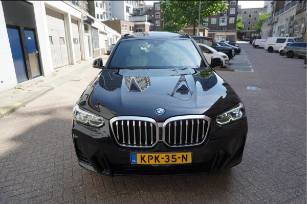 BMW X3 xDrive30e High Executive M-SPORT | Trekhaak | Panoramadak | Adaptive + Lane | BTW auto | Apple Carplay |