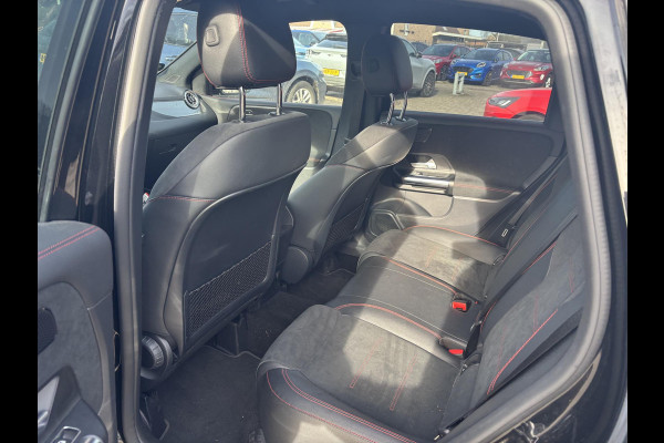 Mercedes-Benz B-Klasse 250 e AMG Line 217 PK | Stoelverwarming | Camera | Navigatiesysteem | Getint warmtewerend glas