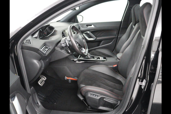Peugeot 308 1.2 PureTech Blue Lease GT Panoramadak | 360 camera | Adaptive cruise | Carplay | Navigatie | DAB+ | Dodehoek herkenning | Sfeerverlichting | Climate control | Stoelverwarming