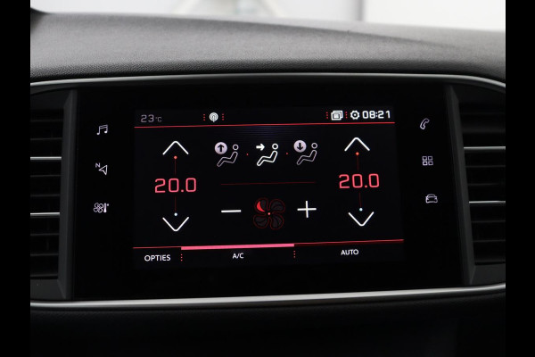 Peugeot 308 1.2 PureTech Blue Lease GT Panoramadak | 360 camera | Adaptive cruise | Carplay | Navigatie | DAB+ | Dodehoek herkenning | Sfeerverlichting | Climate control | Stoelverwarming