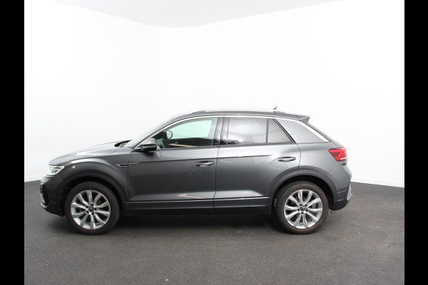 Volkswagen T-Roc 1.5 eTsi R-Line Edition Automaat Navigatie Apple Carplay/Android Auto Camera Parkeersensoren Adaptive Cruise Control Stoelverwarming Virtual Cockpit Elektrische achterklep Getinte ramen Climate Control