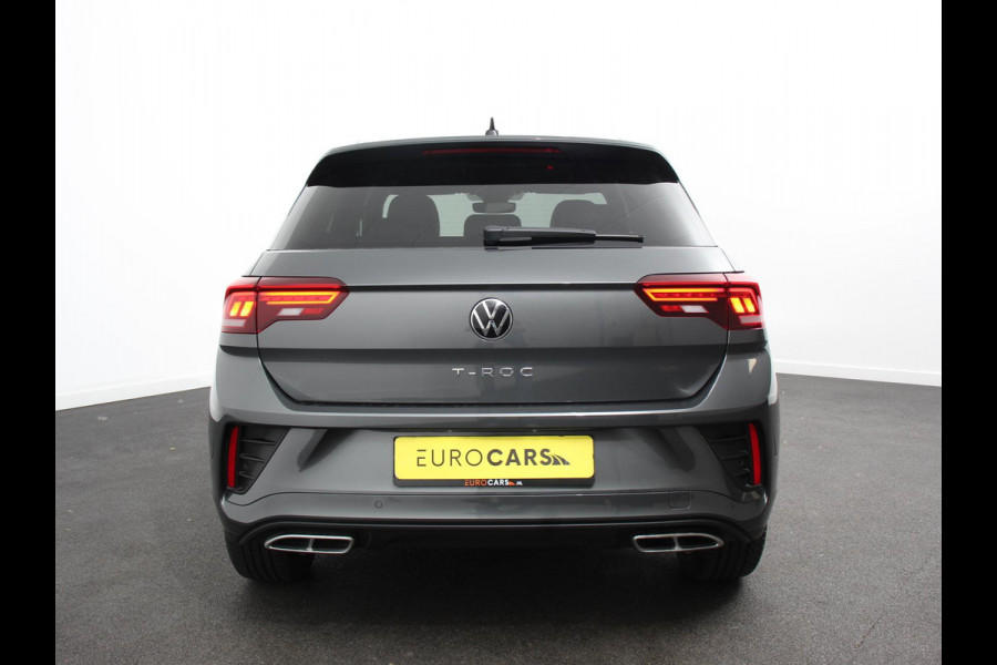 Volkswagen T-Roc 1.5 eTsi R-Line Edition Automaat Navigatie Apple Carplay/Android Auto Camera Parkeersensoren Adaptive Cruise Control Stoelverwarming Virtual Cockpit Elektrische achterklep Getinte ramen Climate Control