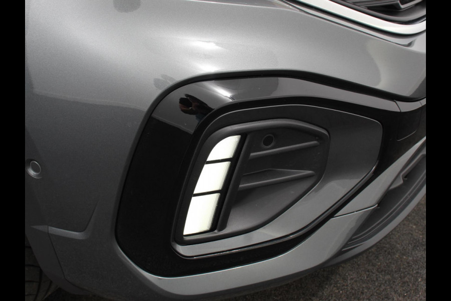 Volkswagen T-Roc 1.5 eTsi R-Line Edition Automaat Navigatie Apple Carplay/Android Auto Camera Parkeersensoren Adaptive Cruise Control Stoelverwarming Virtual Cockpit Elektrische achterklep Getinte ramen Climate Control