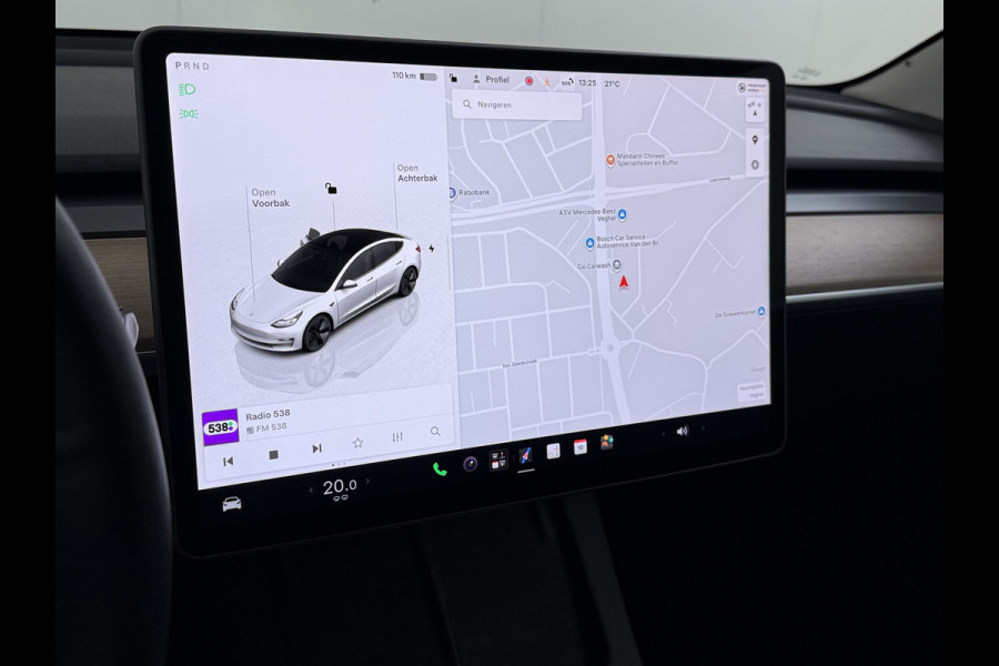 Tesla Model 3 Standard RWD Plus SOH 91% Warmtepomp Trekhaak LFP Accu Panoramadak Navi Camera's Leder Memory Stuur+Stoelverwarming Traffic-Aware Cruise Control AMD Ryzen™ Elek.Achterklep Led 1.000KG Trekgewicht Origineel Nederlandse Auto