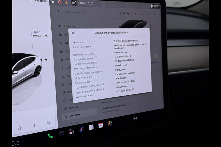 Tesla Model 3 Standard RWD Plus SOH 91% Warmtepomp Trekhaak LFP Accu Panoramadak Navi Camera's Leder Memory Stuur+Stoelverwarming Traffic-Aware Cruise Control AMD Ryzen™ Elek.Achterklep Led 1.000KG Trekgewicht Origineel Nederlandse Auto