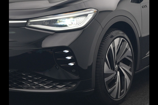 Volkswagen ID.4 GTX 4Motion 77 kWh 300pk Dealer O.H. | Trekhaak Af Fabriek | Panodak | Adaptive Cruise | IQ Light | Sportstoelen Verwarmd | Sfeerverlichting | Apple Carplay | Navigatie | DAB | 21".M | Virtual Cockpit |