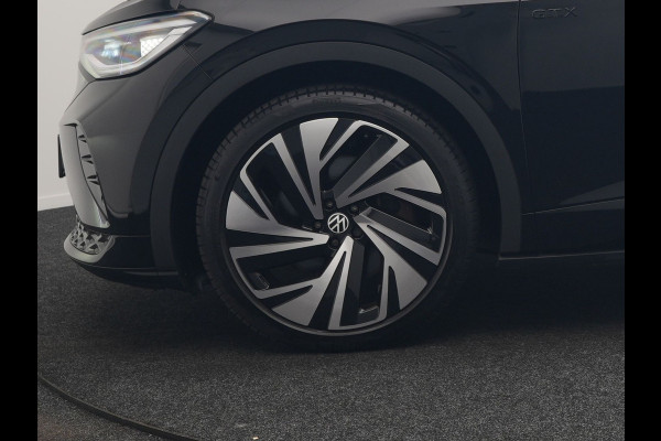 Volkswagen ID.4 GTX 4Motion 77 kWh 300pk Dealer O.H. | Trekhaak Af Fabriek | Panodak | Adaptive Cruise | IQ Light | Sportstoelen Verwarmd | Sfeerverlichting | Apple Carplay | Navigatie | DAB | 21".M | Virtual Cockpit |