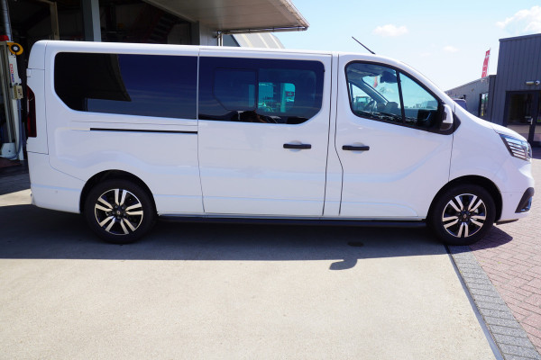 Renault Trafic 2.0 Blue dCi 170PK T29 L2H1 Extra Anniversary DC Automaat nr. V011 | Climate | Navi | Camera | Cruise | Glaslook | Trekhaak