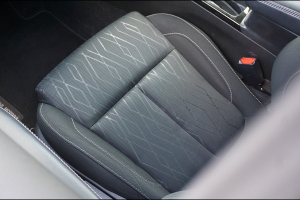 Mitsubishi Eclipse Cross 163PK First Edition AUTOM. | TREKHAAK | CAMERA | WINTERPACK