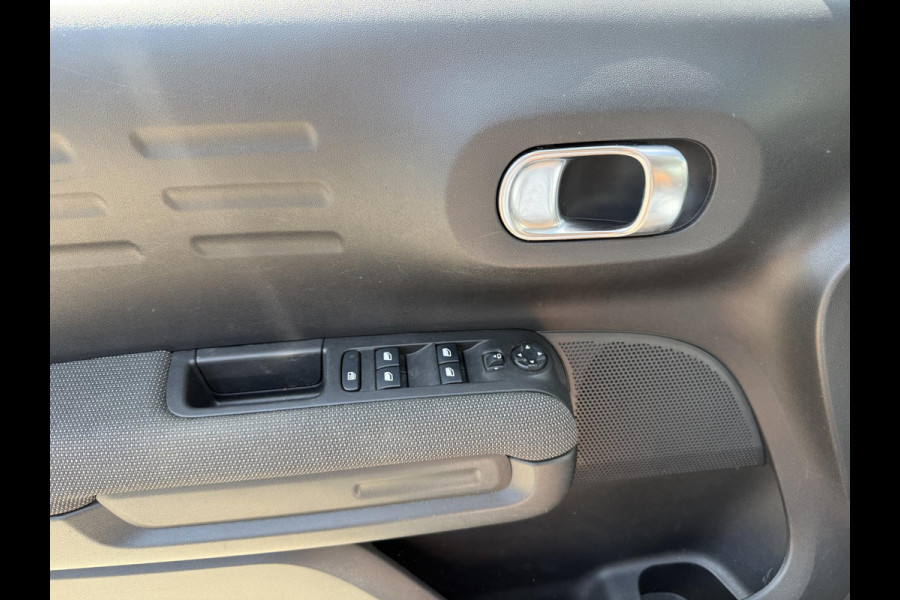 Citroën C3 Aircross 1.2 PureTech S&S Feel 16"/Navigatie/Climate/PDC/DAB/Apple Carplay & Android Auto