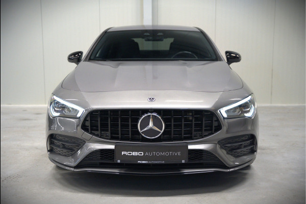 Mercedes-Benz CLA-Klasse 180 Business Solution AMG | Stoelverwarming | Parkeersensoren | Navigatie | Cruise Control | Ambiance Verlichting | Keyless | Camera | Climate Control