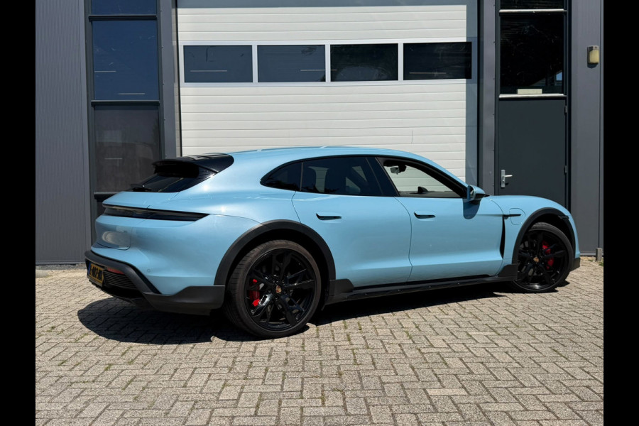 Porsche Taycan Cross Turismo 4S 93 kWh | 4 Wiel besturing | Bose | Camera | Ijsblauw Metallic | 490PK